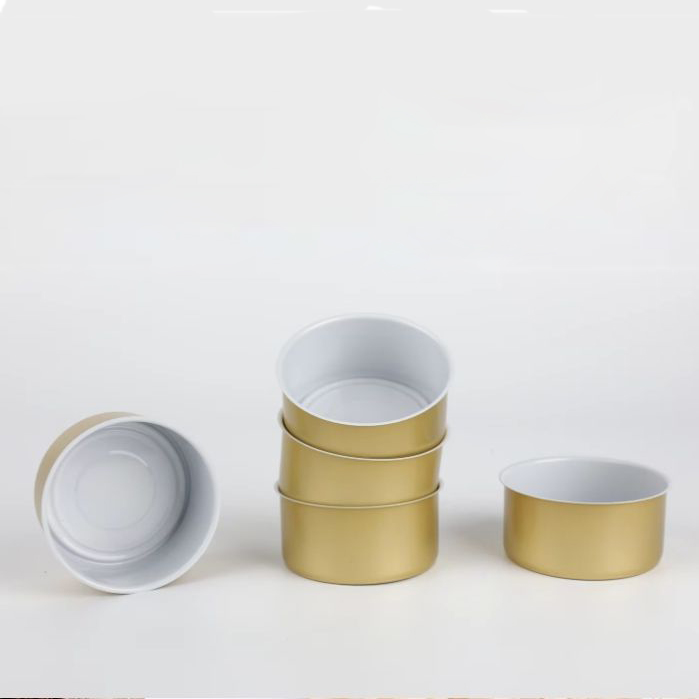 Pet food aluminum can with easy-open lid.